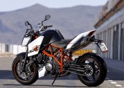 KTM 990 Super Duke R KTM 990 Super Duke R